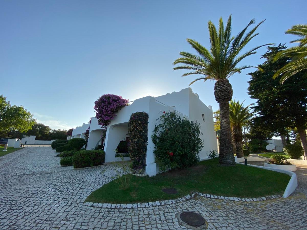 Superb Beach Townhouse At Vila Gaivota Resort Ферагудо Екстериор снимка
