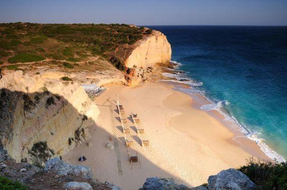 Superb Beach Townhouse At Vila Gaivota Resort Ферагудо Екстериор снимка