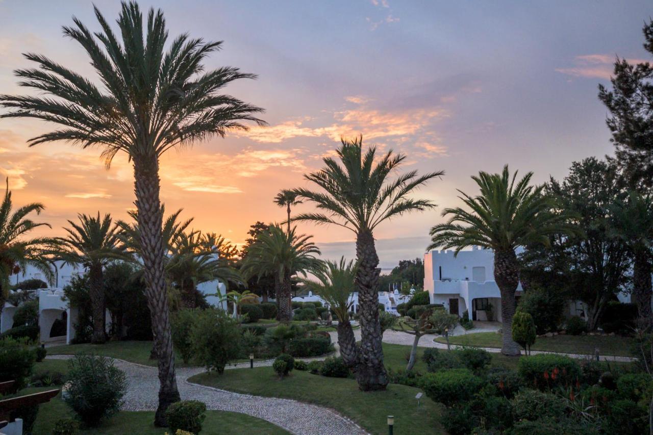 Superb Beach Townhouse At Vila Gaivota Resort Ферагудо Екстериор снимка