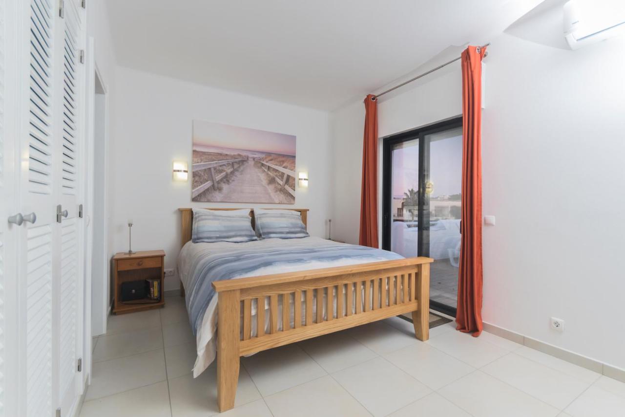 Superb Beach Townhouse At Vila Gaivota Resort Ферагудо Екстериор снимка
